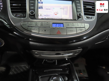 2012 - hyundai bh380