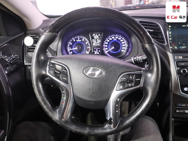 2015 - hyundai grandeur