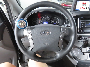 2020 - hyundai grand starex