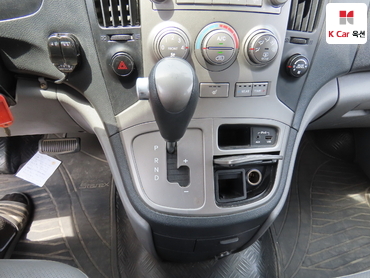 2015 - hyundai grand starex