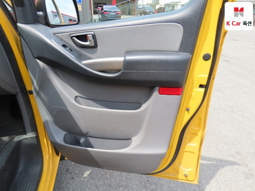 2015 - hyundai grand starex