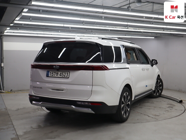 2021 - kia carnival