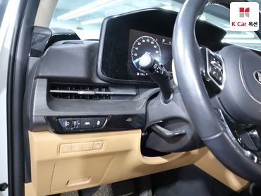 2021 - kia carnival