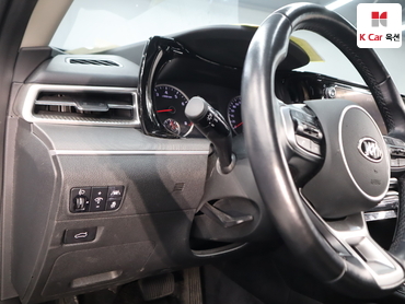 2021 - kia k5