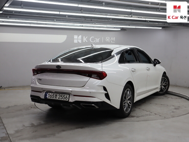 2021 - kia k5
