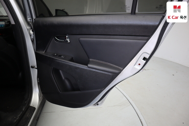 2011 - kia sportage