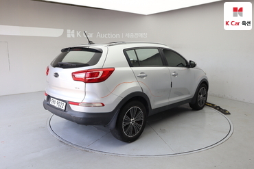 2011 - kia sportage