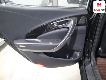 2011 - hyundai grandeur