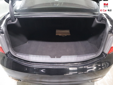 2011 - hyundai grandeur