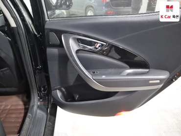 2011 - hyundai grandeur