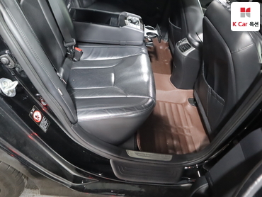 2011 - hyundai grandeur