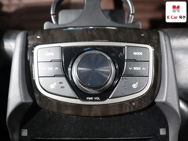 2011 - hyundai grandeur