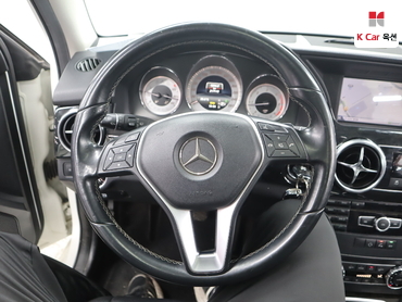 2015 - mercedes-benz glk220