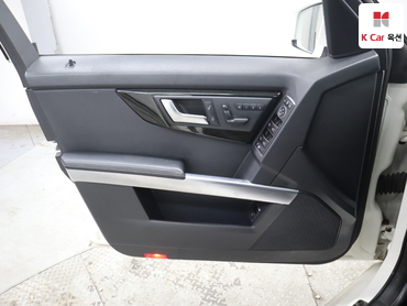 2015 - mercedes-benz glk220