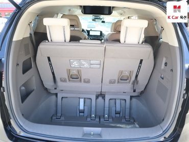 2023 - kia carnival