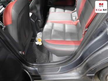 2018 - hyundai avante