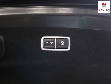 2022 - genesis g90