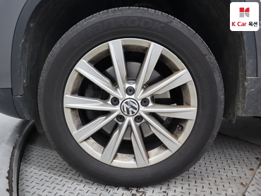 2015 - volkswagen tiguan
