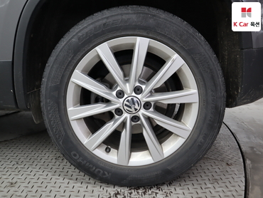 2015 - volkswagen tiguan