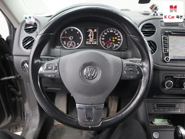 2015 - volkswagen tiguan