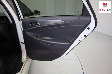 2012 - hyundai sonata