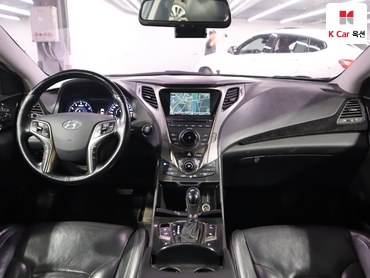 2013 - hyundai grandeur