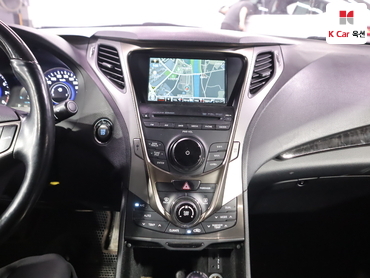 2013 - hyundai grandeur