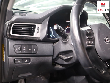 2019 - kia niro