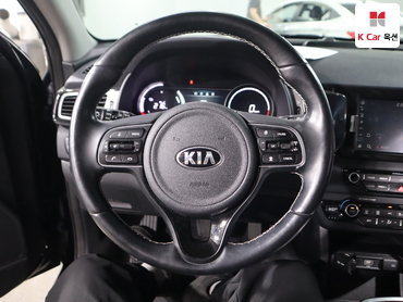 2019 - kia niro