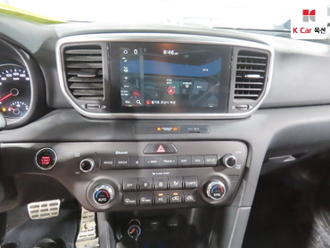 2021 - kia sportage