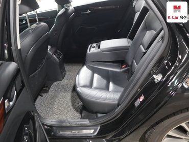 2017 - kia k7