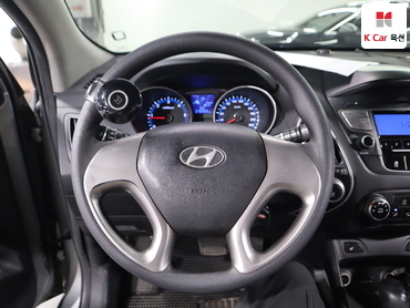 2010 - hyundai tucson