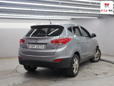 2010 - hyundai tucson