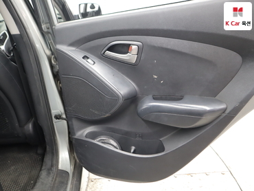 2010 - hyundai tucson