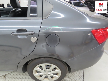 2012 - kia pride