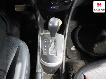 2011 - hyundai accent