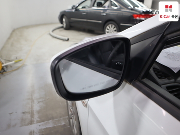 2011 - hyundai accent