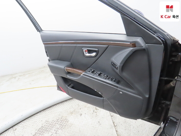 2009 - hyundai grandeur