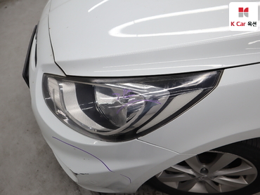 2011 - hyundai accent