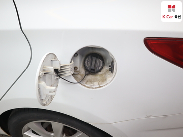 2011 - hyundai accent