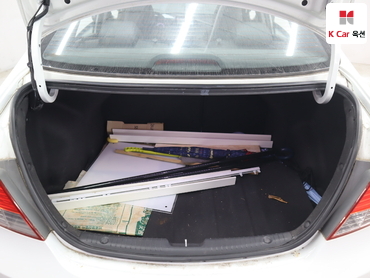 2011 - hyundai accent