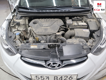 2012 - hyundai avante