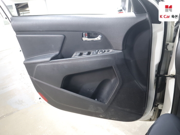 2014 - kia sportage