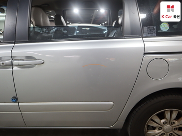 2010 - kia carnival