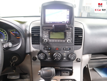 2010 - kia carnival