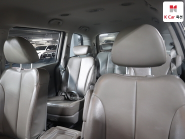 2010 - kia carnival
