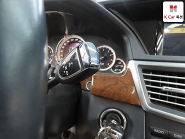 2012 - mercedes-benz e300