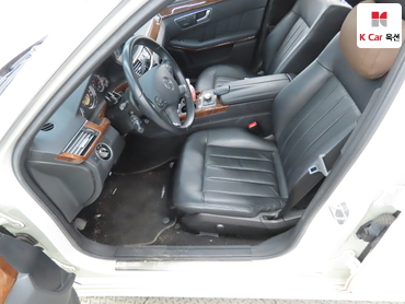 2012 - mercedes-benz e300