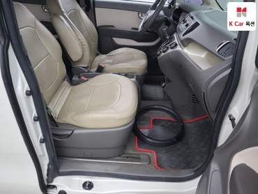 2012 - kia ray