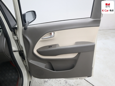 2012 - kia ray